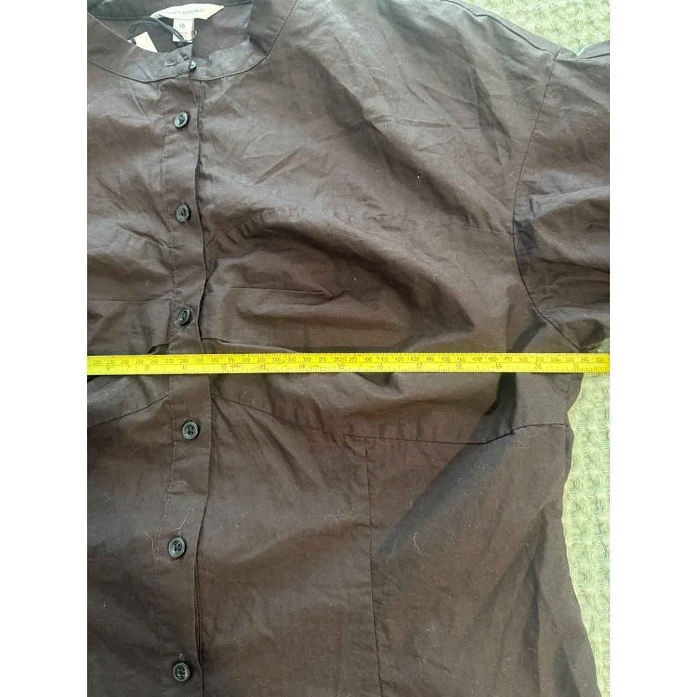 Banana Republic crisp cotton